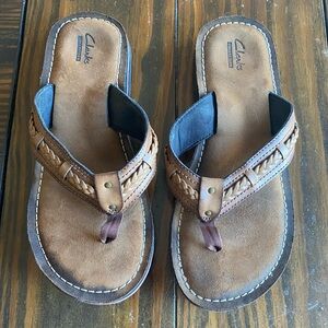Clarks Collection Thong Sandals Brown Leather Flip Flops Women's Size 9M